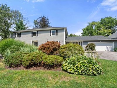 145 E Hill Dr