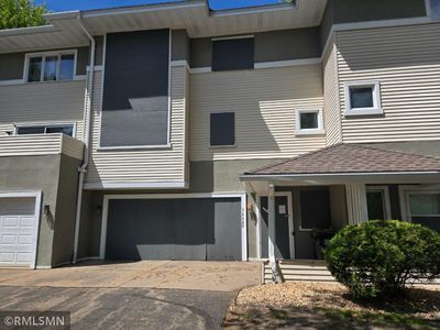 3664 Abbey Way APT B
