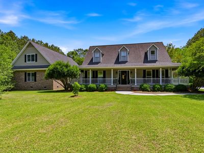 902 Grange Rd