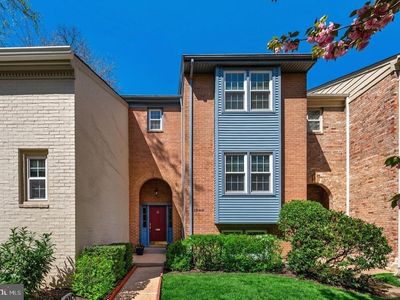 1968 Hopewood Dr