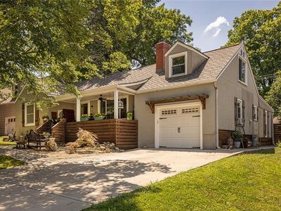 5608 Nall Ave