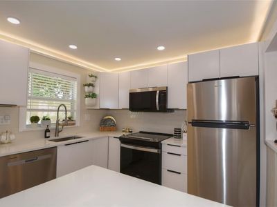 9581 Sunrise Lakes Blvd #108