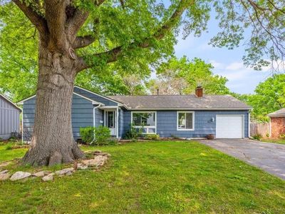 7708 W 96th Ter