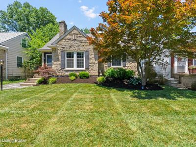 Property at 4029 Hycliffe Ave, Saint Matthews, KY