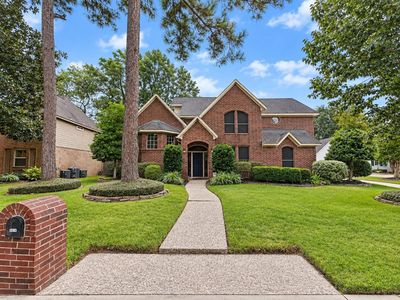 5814 Woodland Creek Dr