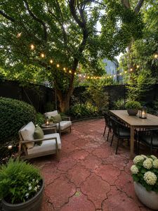 361-1 Webster Ave