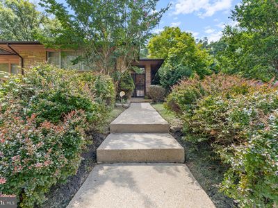 10201 Buena Vista Ave