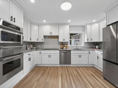 6 Hillside Ave