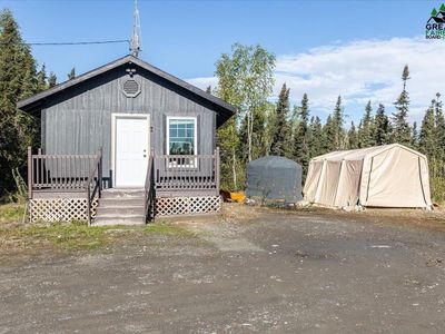 1369 Morning Glory Loop