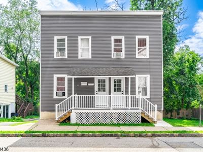 30 Willow St