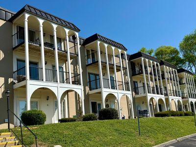 5709 Lyons View Pike APT 4202
