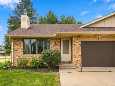 126 E Park View Dr #2