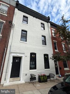 3520 Sunnyside Ave