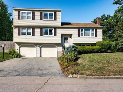 15 Lindstrom Lane