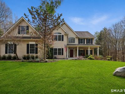 3E East Lake Road