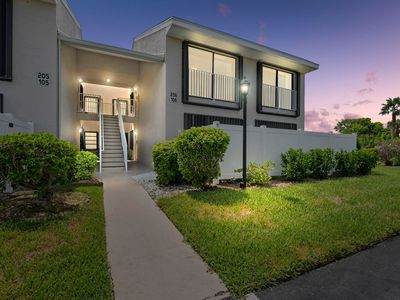 3207 S Lakeview Circle #6206