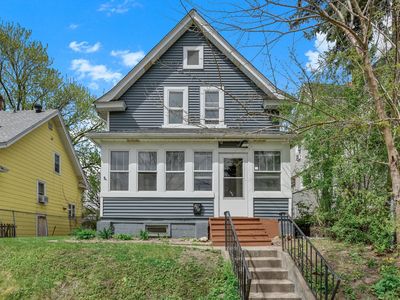 345 Cook Ave E
