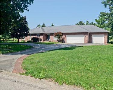 3007 Blackstone Dr