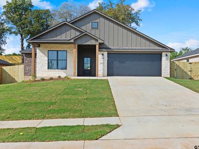 Property at 16514 Crossing Cir, Lindale, TX