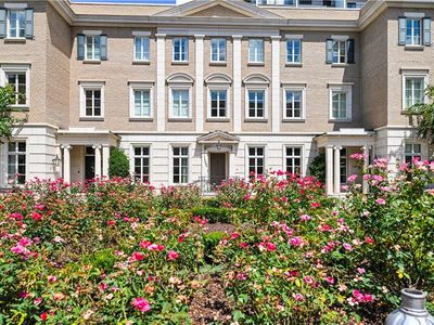 2440 Peachtree Rd NW UNIT 22