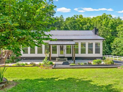 324 Bayview Dr