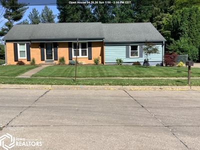 308 Sunrise Ln