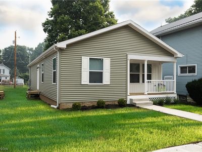 160 E Channel St