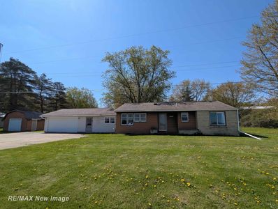 6394 Curtis Rd