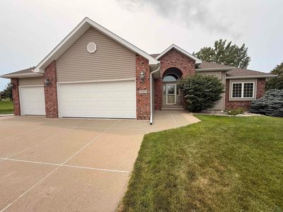 Property at 4600 Fieldstone Ct, Sioux City, IA