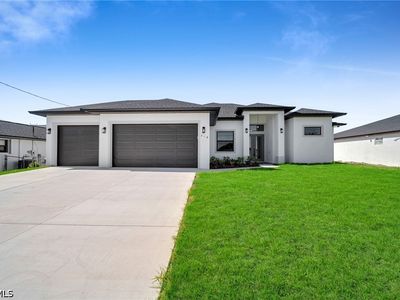 318 NW 9th St