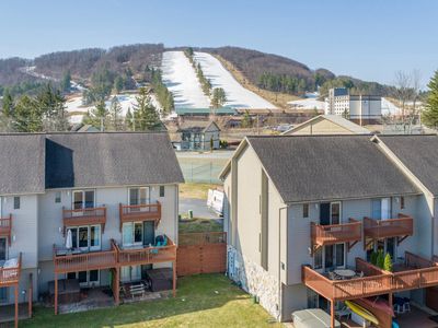 257 Marsh Hill Rd #10