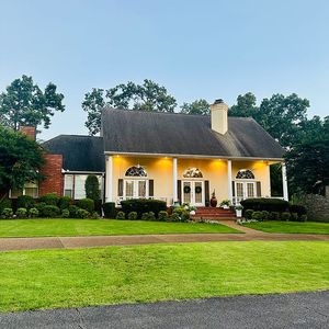 875 Copperfield Cir