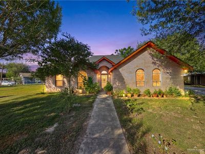5707 El Bosque Dr