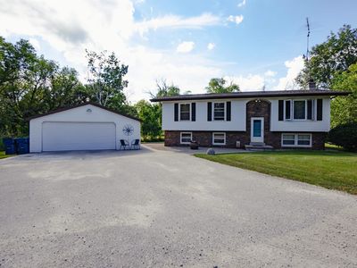 W8107 W Clark Rd