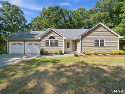 2 Acorn Drive