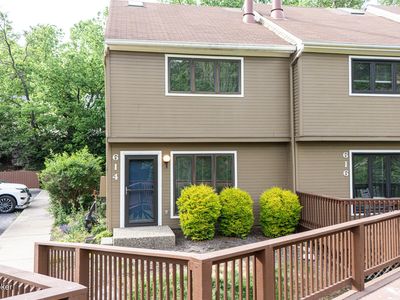 614 Ledgeview Park Dr