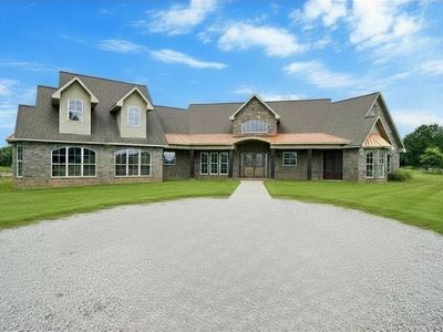 279 Boulder Valley Rd