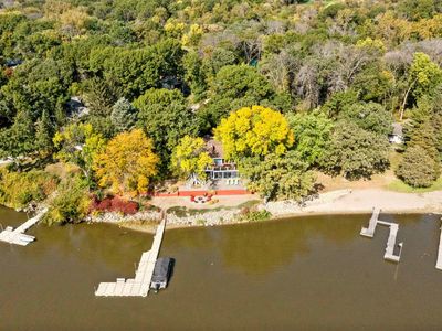 8275 River Acres Rd S