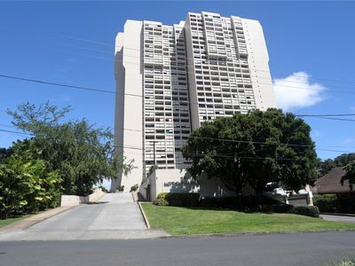 1717 Mott Smith Dr APT 914