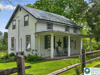 5686 Cetronia Rd
