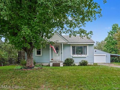 Property at 5812 Oster Dr, Waterford, MI