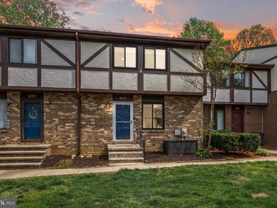 453 Knottwood Ct