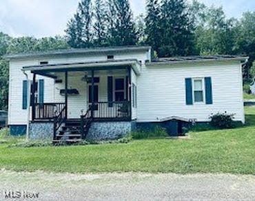 106 Carnegie Ln