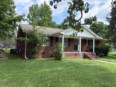 Property at 415 E Grundy St, Tullahoma, TN