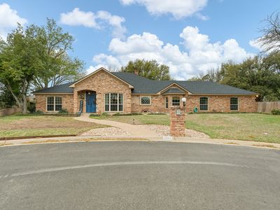 1004 Canyon Ct