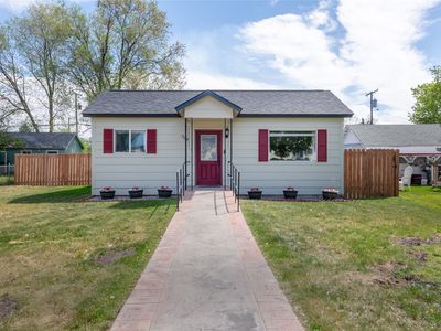 304 N 4th St