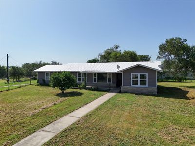 2813 W Highway 21