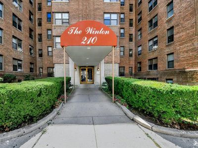 210 Martine Avenue #5F