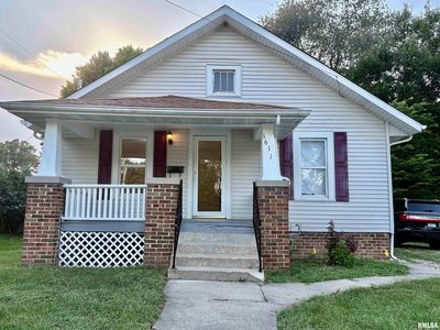 1611 S Main St
