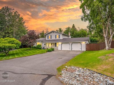 11048 Buskin Cir